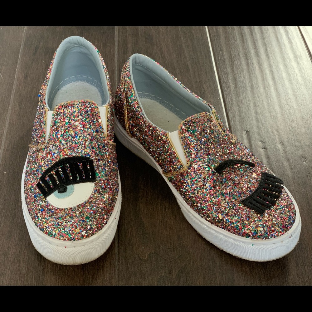 Chiara Feeragni classic slip on
